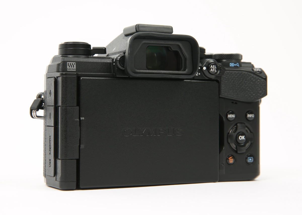Olympus OM-D E-M5 Mark III Mirrorless Digital Camera (Body, Black