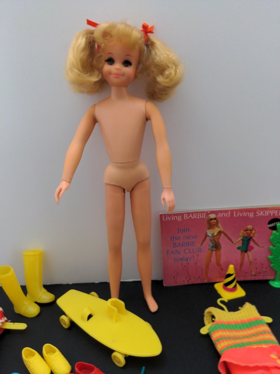 Living Fluff Sunshine Special Sears Exclusive With Extras Vintage