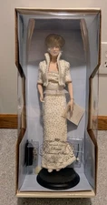 The Franklin Mint Porcelain Portrait Doll-Princess Diana- White Dress-NOB