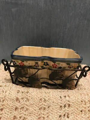Blue Petals Temptations by Tara 1 Quart Casserole Dish Wire Basket Hot Plate