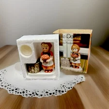 VINTAGE LITTLE DARLINGS CANDLE HOLDER!   e3297DXX New With Box