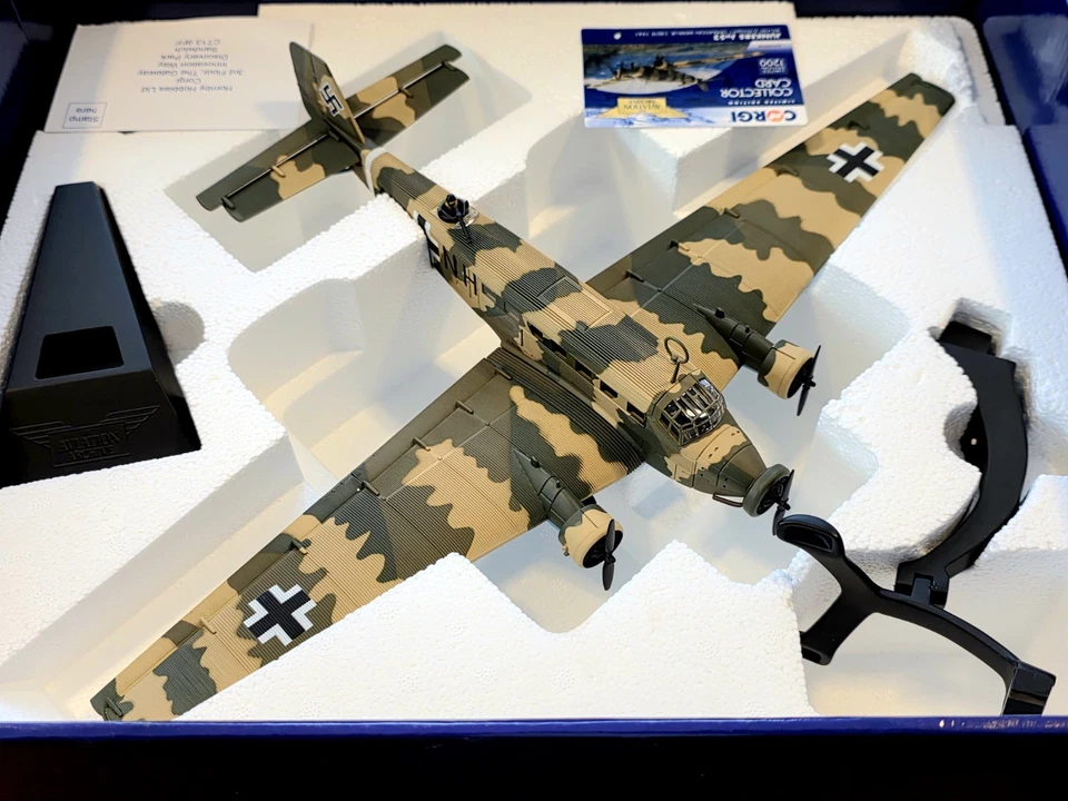 Corgi 1:72 Junkers Ju 52, Crete, Operation Merkur, 1941. - Image 3 of 4