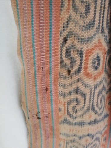 Manta de Tejido a Mano Ikat Tinte Verdadero Tejido Clan Motivo Timor Occidental Indonesia - Imagen 5 de 9