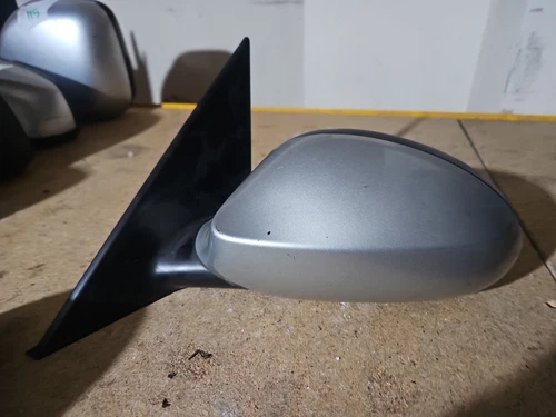BMW 1 3 SERIES E87 E90 05-11 PASSENGER SIDE WING MIRROR  010803 Graphite #121