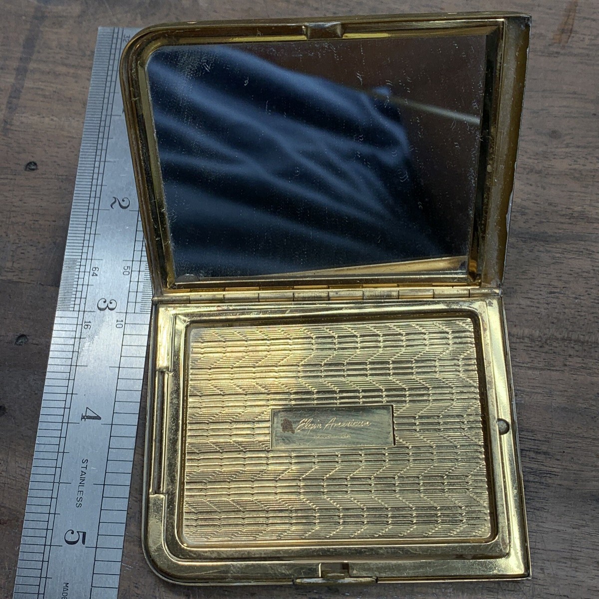 Vintage Elgin American Compact, Engraved - Very Nice