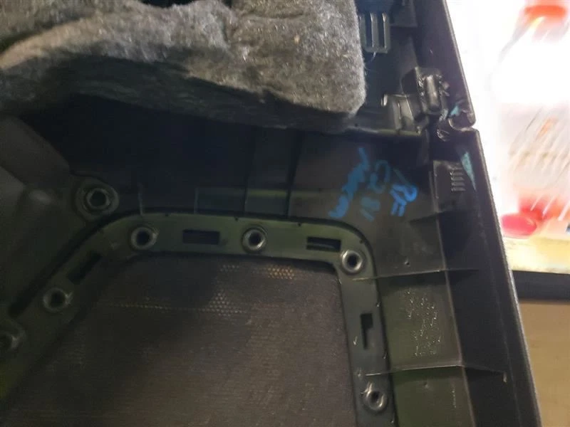 2015 2016 2017 2018 2019 2020 Porsche Macan right front door trim panel Foto 4 de 4