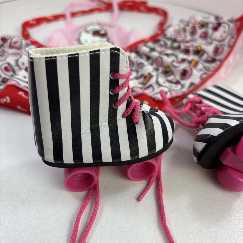 Avental de bonecas Hello Kitty 18” AG OG MYLIFE SANRIO e patins listrados preto e branco - Imagem 4 de 4