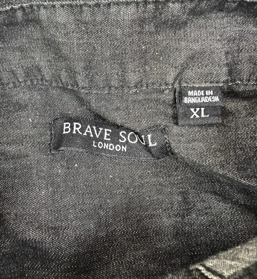 Camisa Para Hombres Brave Soul London Talla XL Estilo Occidental Perla Botón a Presión Manga Larga Foto 3 de 4