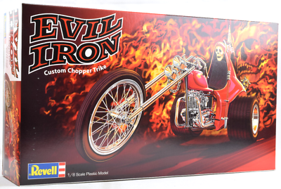 Revell Evil Iron 1/8 Scale Plastic Model Trike 