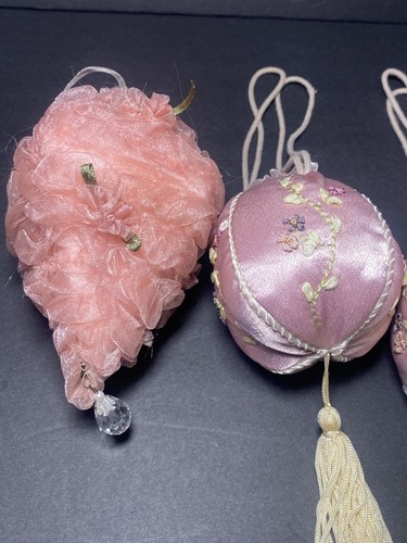 Vtg Victorian Pink Plush Ornaments Pink Balls Pearls Floral Dangle Christmas - Picture 13 of 15