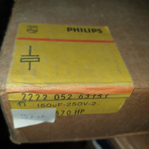 NOS PHILIPS 150uF 250V 052 DIN41238 HP HI-END TUBE AMP CAPS FOR AUDIO! 4pcs! - Picture 2 of 2
