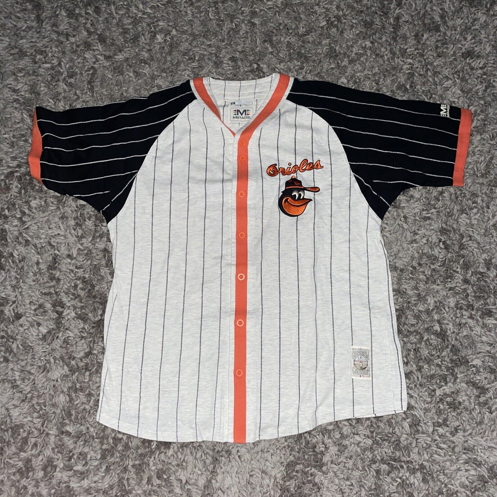 Consignment of the Week: Flannel Brooks Robinson Jersey from 1971