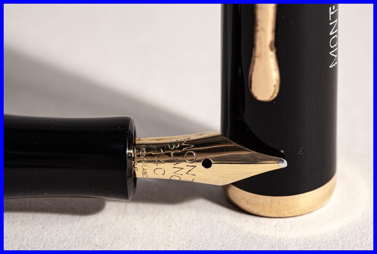 MONTBLANC 342 Piston Filler in black & gold with signing OBB 14c
