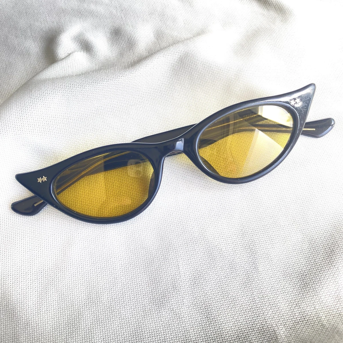 Cat Eye 1960s Vintage Sunglasses for sale | eBay display picture 1