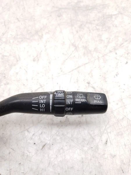 98 99 00 TOYOTA RAV 4 CONJUNTO INTERRUPTOR COLUMNA DIRECCIÓN Foto 3 de 4