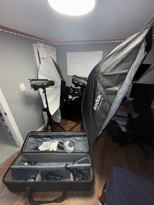 Godox DP400III 400W Flash Lighting Kit, 2 Heads, Wireless Trigger, AC-Powered
