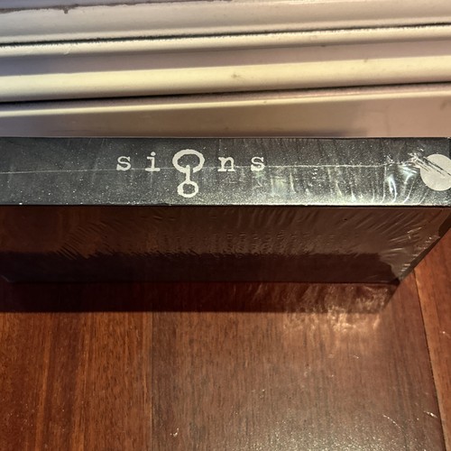 Signs (2002) VHS Academy Screener For Your Consideration FYC M. Night Shyamalan - Picture 4 of 8
