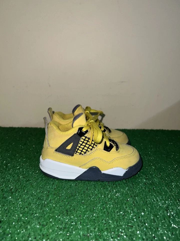 Nike Air Jordan 4 Retro TD Lightning Yellow 2021 Toddler BQ7670-700 Size 7C - Image 3 of 4