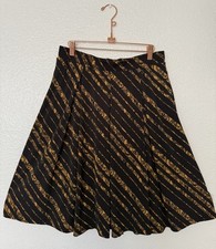 LuLaRoe Women s Skirt Size M Pull On Pleat Pockets