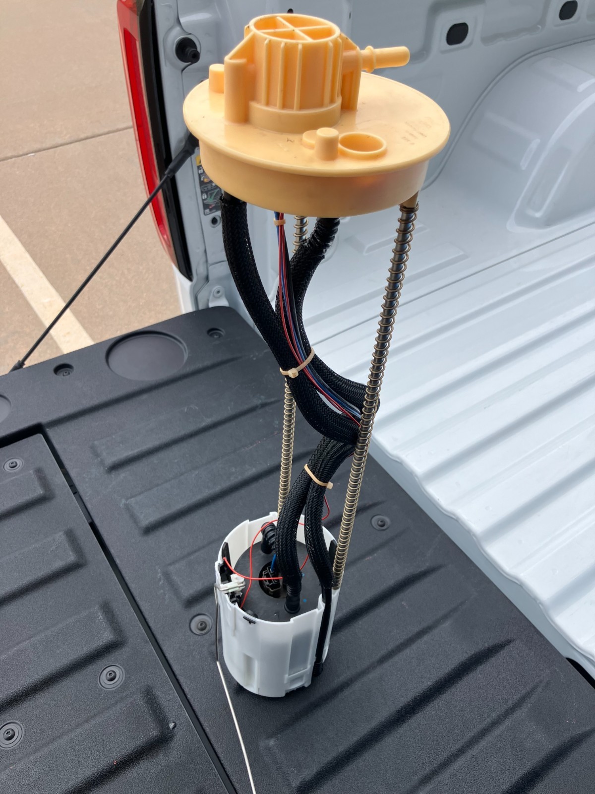 Ferrari 360 Left Fuel pump