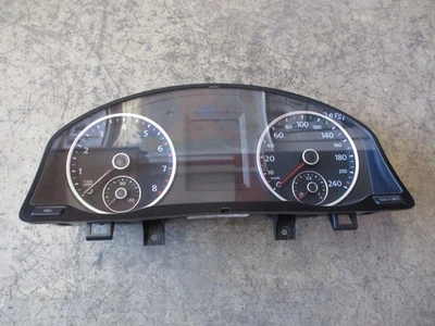 Kombiinstrument VW Tiguan MFA Tacho 5N0920882B BENZIN - Bild 1 von 4