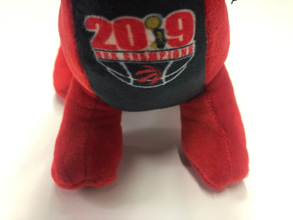 Toronto Raptors Baloncesto 2019 Campeones de las Finales de la NBA - 8"" Red Plush Dragon Foto 2 de 2