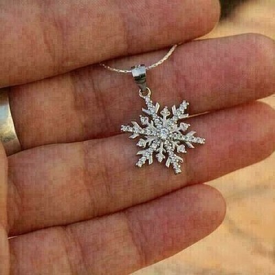 1Ct Round Cut Lab-Created Diamond Snowflake Pendant 14k White Gold Plated Gift