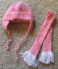 Girls Baby Infant Knitted Crochet Pink Hat and Scarf Handmade Vtg 0-6 months GUC