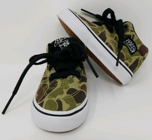 camo toddler vans