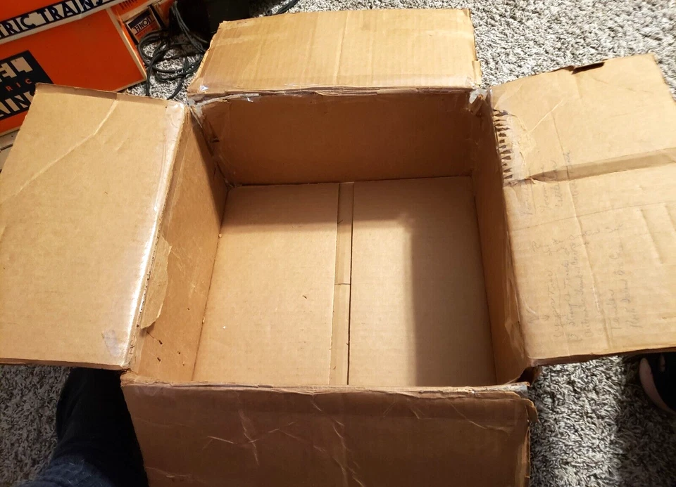 1953 Lionel 2211WS 681 STEAM Locomotive FREIGHT set box only no trains POOR cond - Image 4 of 4