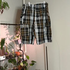Pro Team Men's Plaid Cargo Shorts Elastic Waist Casual Knee Length M