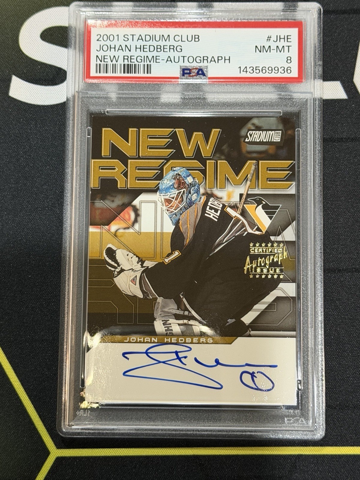 2001-02 Topps Stadium Club New Regime ON CARD AUTO Johan Hedberg #NRA-JHe RC