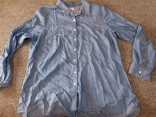 Crown & Ivy Womens Blouse Extra Large Blue denim button up classic