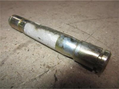 Mercedes Benz Original W934/944 Tank Spannbolzen an Träger A9304750524 NEU - Bild 1 von 3