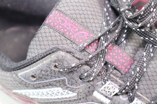 Buty do biegania Asics Gel-Venture 7 Comfort Trail damskie rozmiar 9.5 czarne szare różowe - Zdjęcie 11 z 14