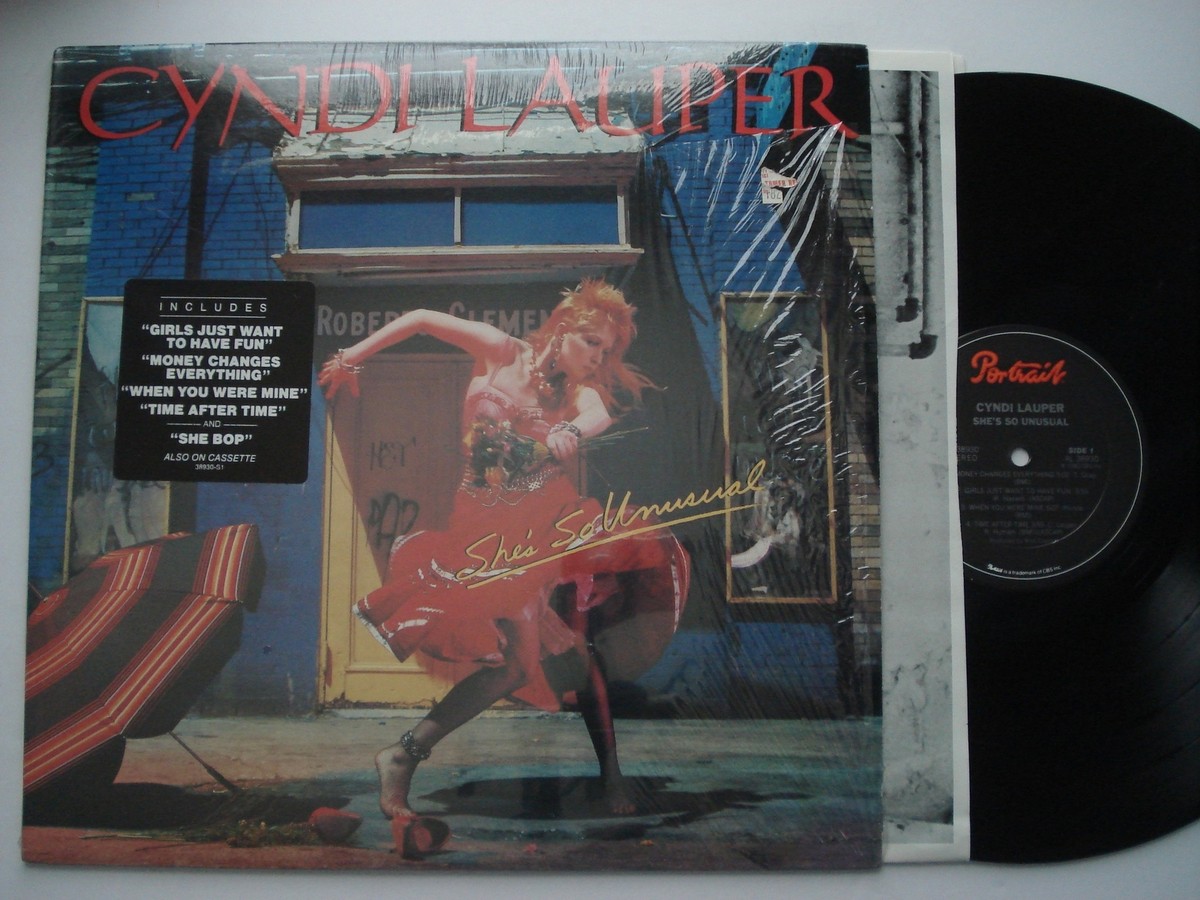 CYNDI LAUPER She's So Unusual NM PORTRAIT original vinyl LP CYNDI LAUPER She's So Unusual NM PORTRAIT original vinyl LP