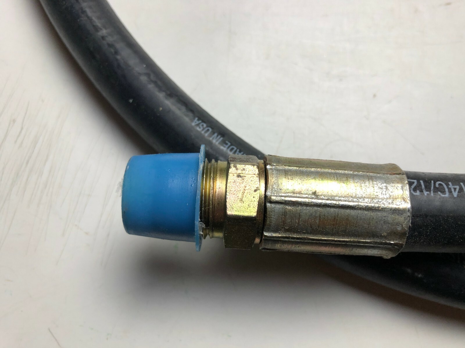 1/2" x 60" Goodyear Hydraulic Hose Assembly NPT Male Swivel 2000 psi 5