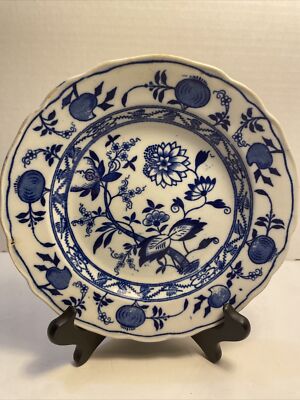 Cauldon English Meissen Blue Onion 7 1/2'' Scalloped Dessert Dish