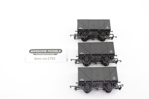 3X FURGONETA DE VENTILACIÓN CERRADA HORNBY 10T CON CALIBRE 18402 OO  | Condition: Used