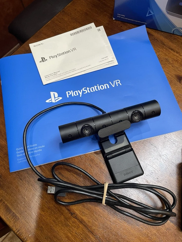 PlayStation 4 VR Bundle CUH-ZVR2 PS4 Virtual Reality, Headset, Camera, One Game - Image 2 of 4