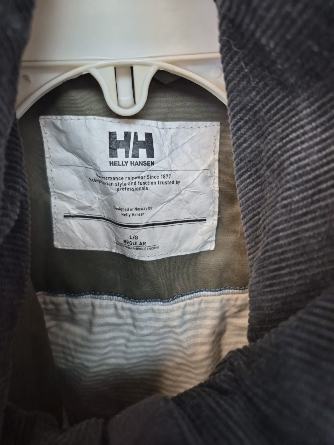 Helly Hansen L/G Regular Jacket - image 3