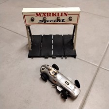 Mercedes Monoposto  Märklin Sprint Auto Rennbahn 1300 + Rundenzähler