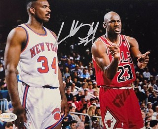 CHARLES OAKLEY SIGNED 8x10 PHOTO NEW YORK KNICKS BASKETBALL NBA AUTO JSA COA