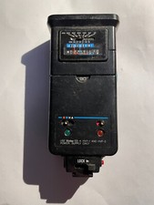 Vivitar 2500 Zoom Thyristor Shoe Mount Universal Flash