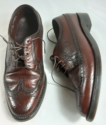 The Florsheim Shoe Brown Pebble Leather Wingtip Brogue  display picture 3