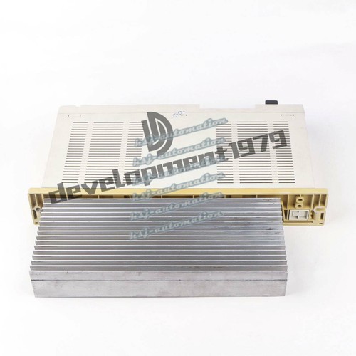 One USED MITSUBISHI AC SERVO DRIVER MDS-A-V2-1010 MDSAV21010 - Picture 4 of 8