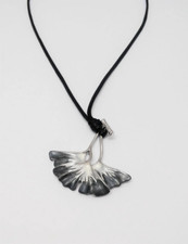 Exklusiver Modeschmuck Halskette rhodiniert Ginko 