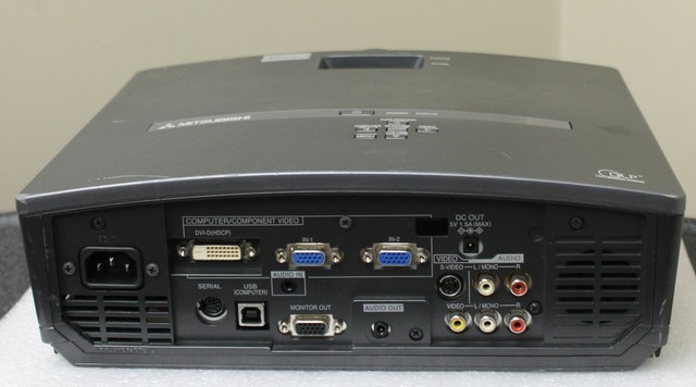 Проектор mitsubishi xd460u Проектор mitsubishi xd460u