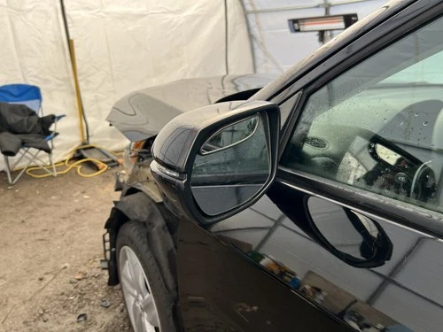 Used Left Door Mirror fits: 2019 Honda Hr-v electric painted cap heated w/turn s