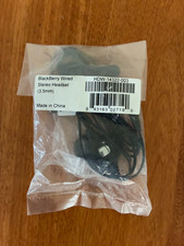 Genuine Blackberry Wired Stereo Headset Earphones HDW-14322-003 NEW